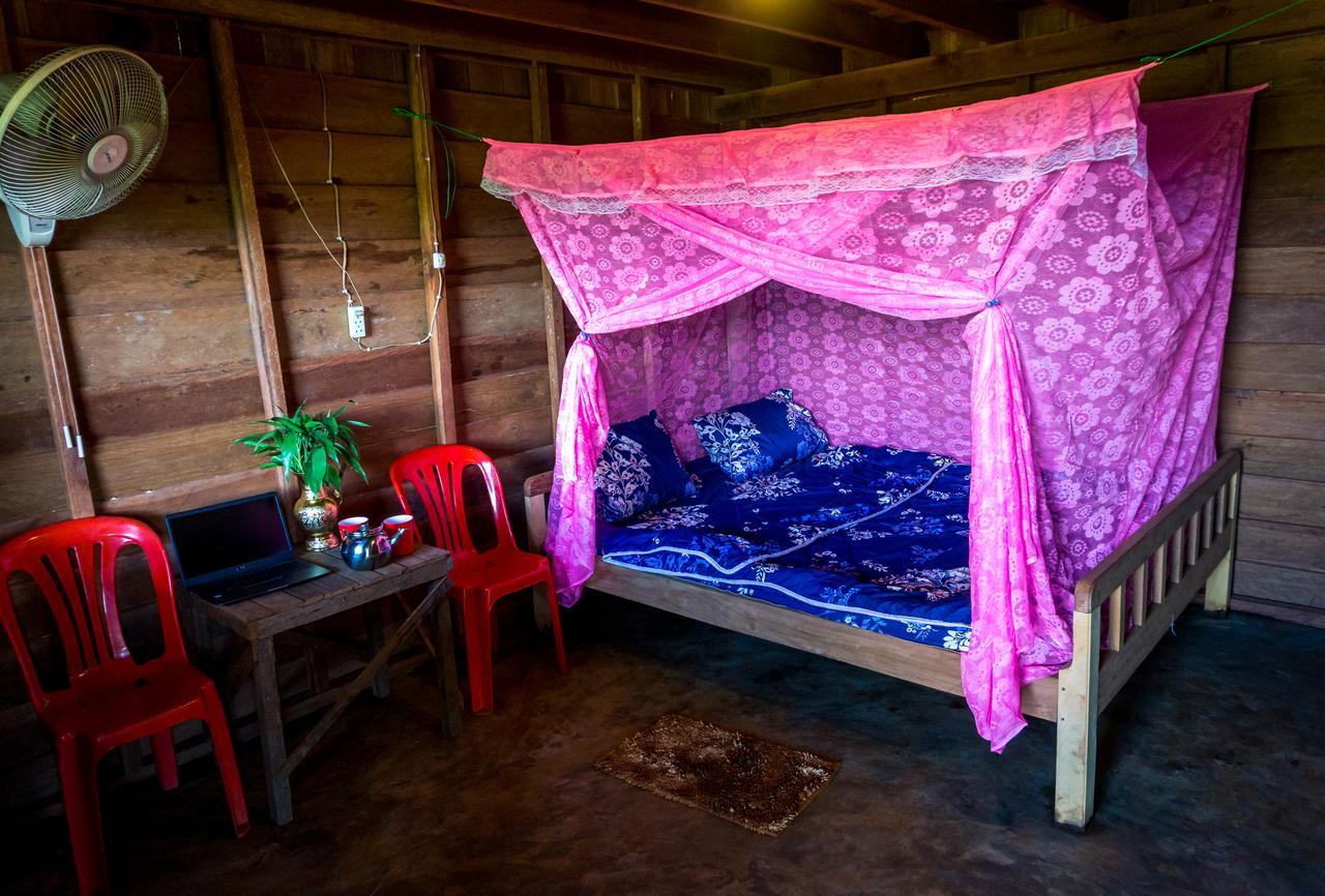 Mr Pov Home Stay Banlung Eksteriør bilde