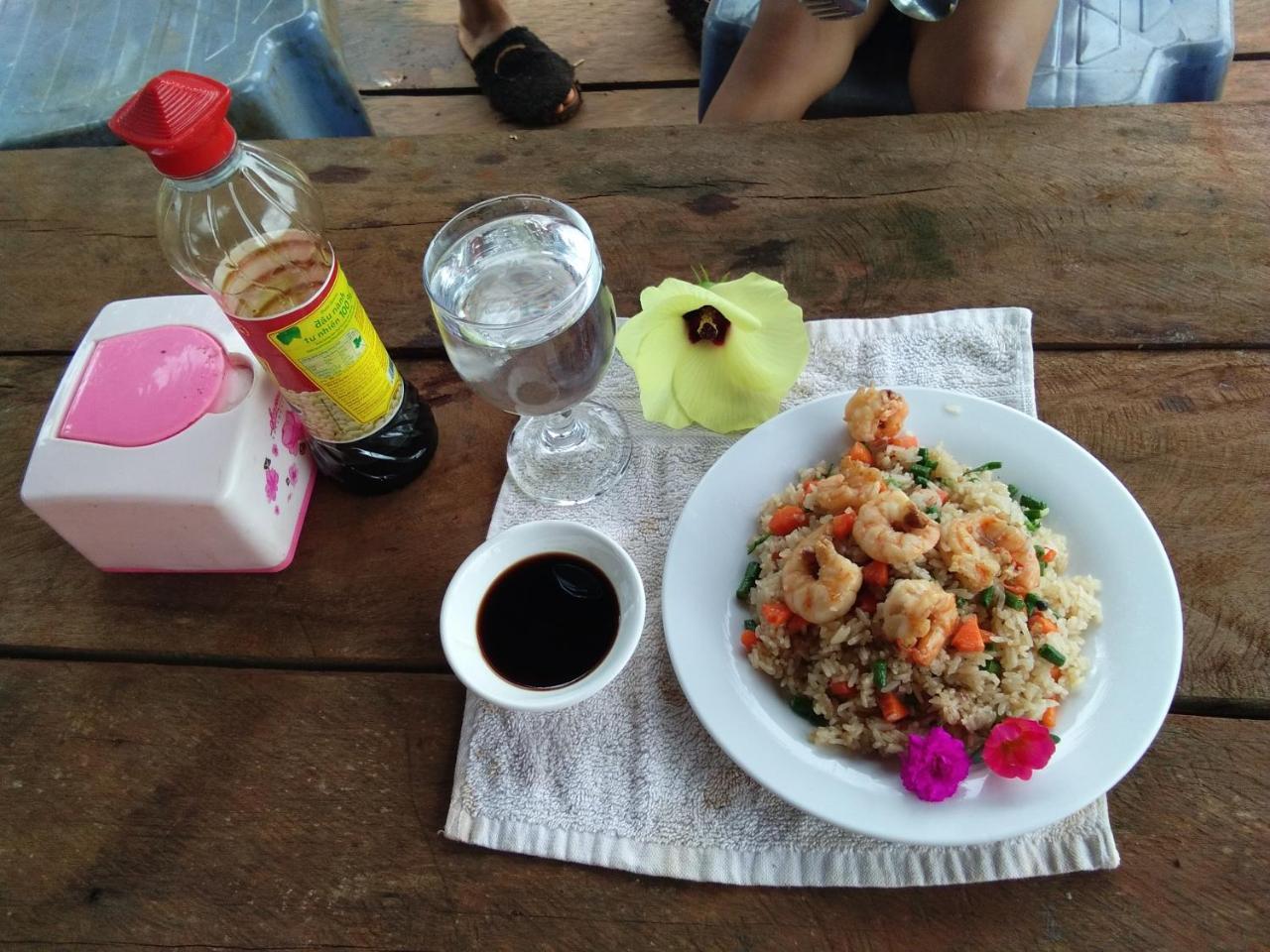 Mr Pov Home Stay Banlung Eksteriør bilde